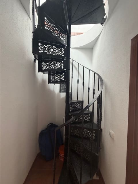 Casa de 4 habitaciones en Fuente de Piedra en venta con piscina - 154.950 € (Ref: 9813489)