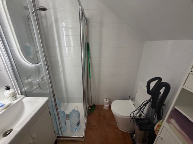 Casa de 4 habitaciones en Fuente de Piedra en venta con piscina - 154.950 € (Ref: 9813489)
