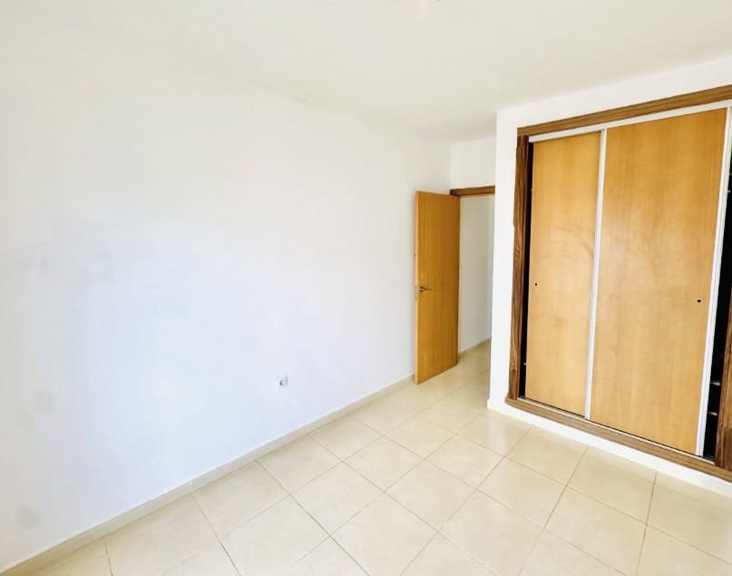 4 sovrum Villa till salu i Fuente de Piedra med pool - 149 950 € (Ref: 9819515)
