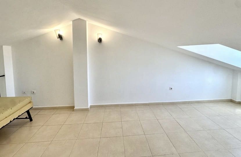 4 sovrum Villa till salu i Fuente de Piedra med pool - 149 950 € (Ref: 9819515)