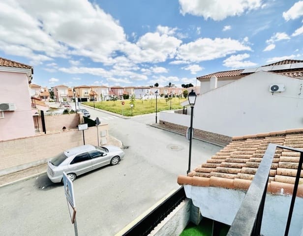 4 quarto Moradia para venda em Fuente de Piedra com piscina - 149 950 € (Ref: 9819515)
