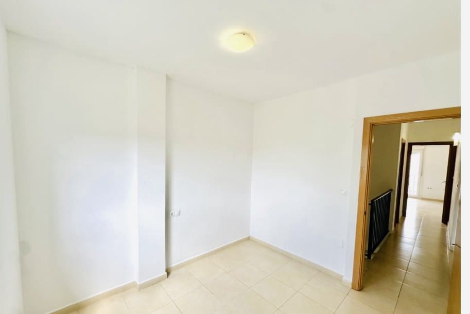 4 sovrum Villa till salu i Fuente de Piedra med pool - 149 950 € (Ref: 9819515)