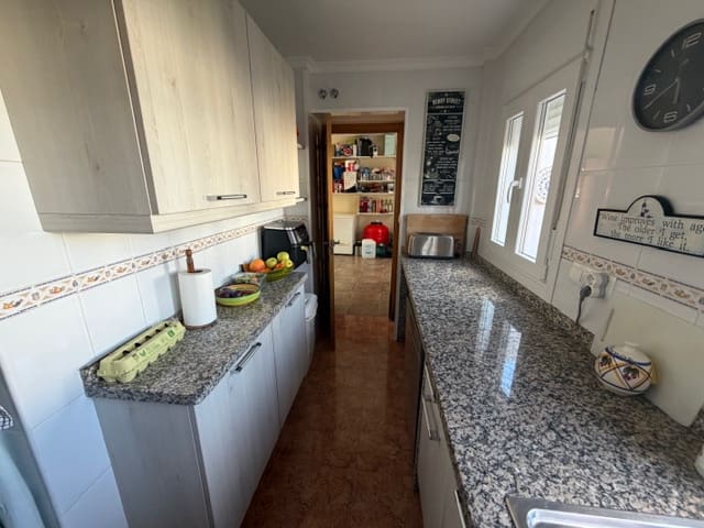 Chalet de 3 habitaciones en Fuente de Piedra en venta con piscina - 259.950 € (Ref: 9824008)