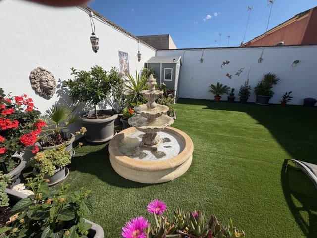 Chalet de 3 habitaciones en Fuente de Piedra en venta con piscina - 259.950 € (Ref: 9824008)