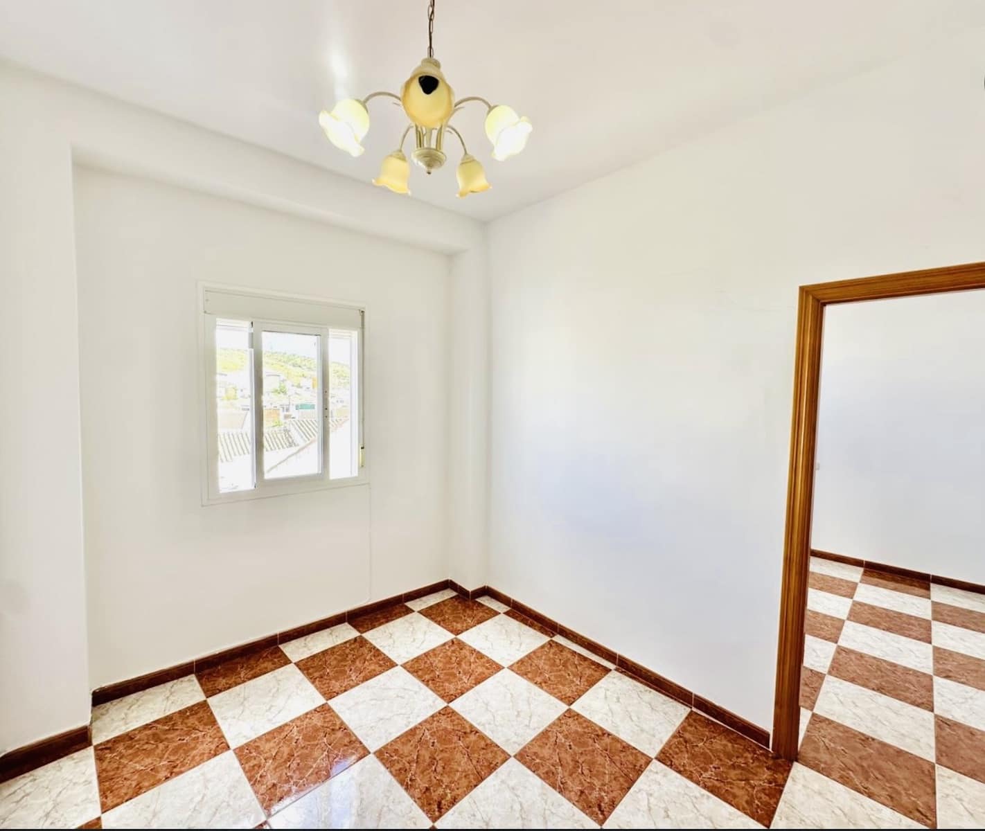 3 Zimmer Haus zu verkaufen in Alameda - 85.000 € (Ref: 9839955)