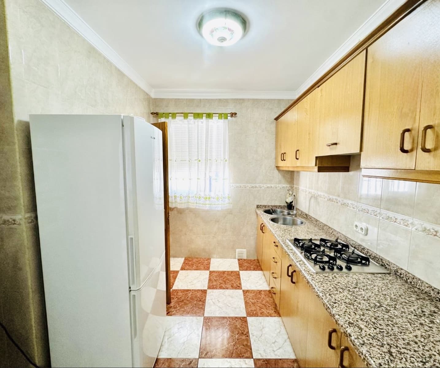 3 Zimmer Haus zu verkaufen in Alameda - 85.000 € (Ref: 9839955)