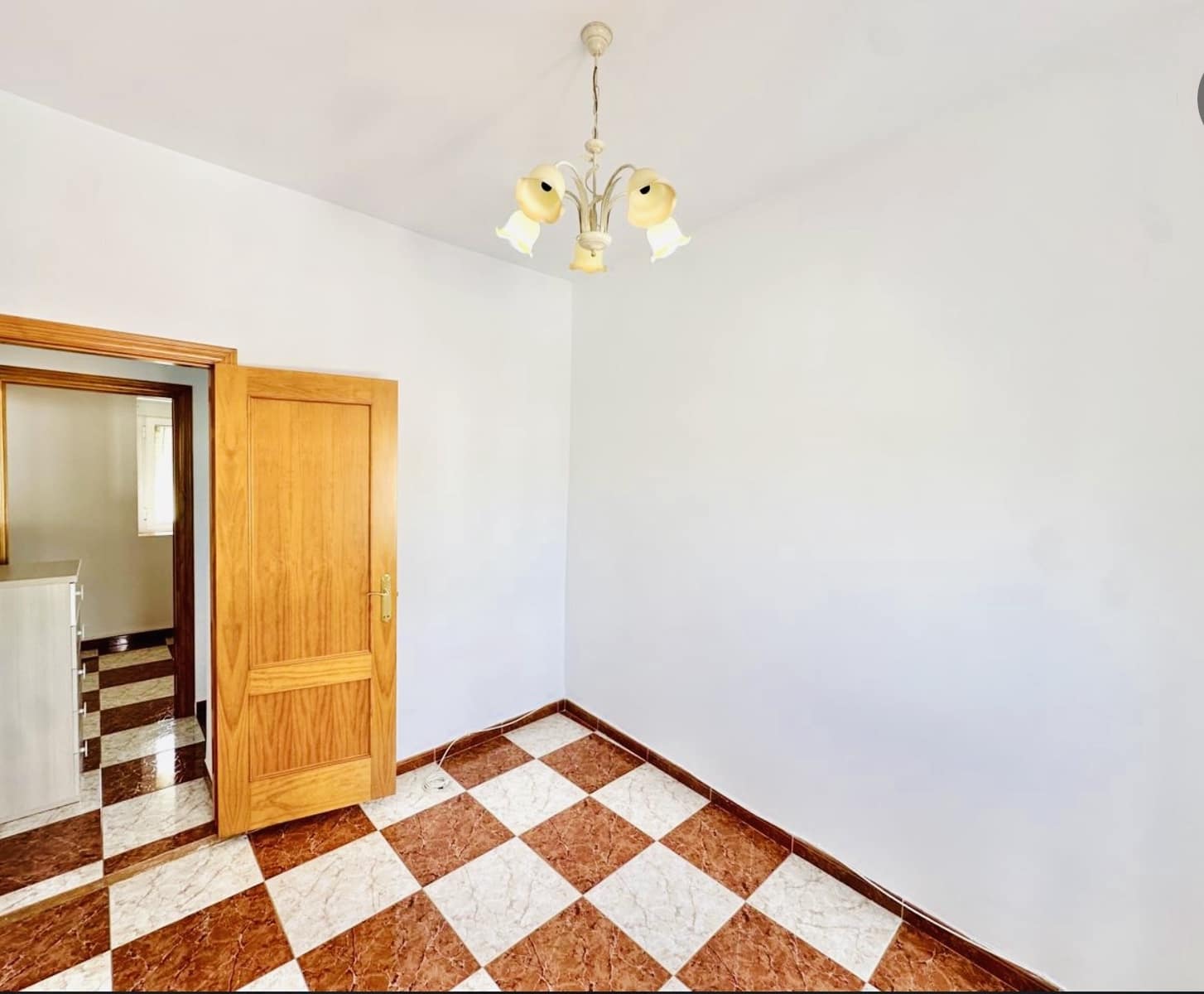 3 Zimmer Haus zu verkaufen in Alameda - 85.000 € (Ref: 9839955)