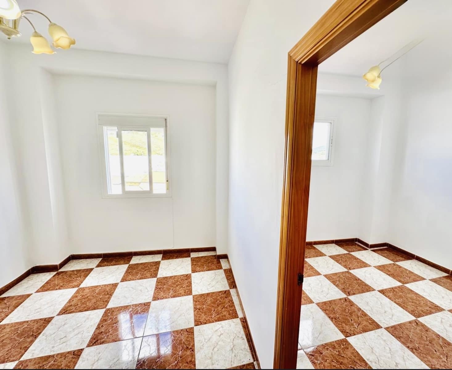 3 Zimmer Haus zu verkaufen in Alameda - 85.000 € (Ref: 9839955)