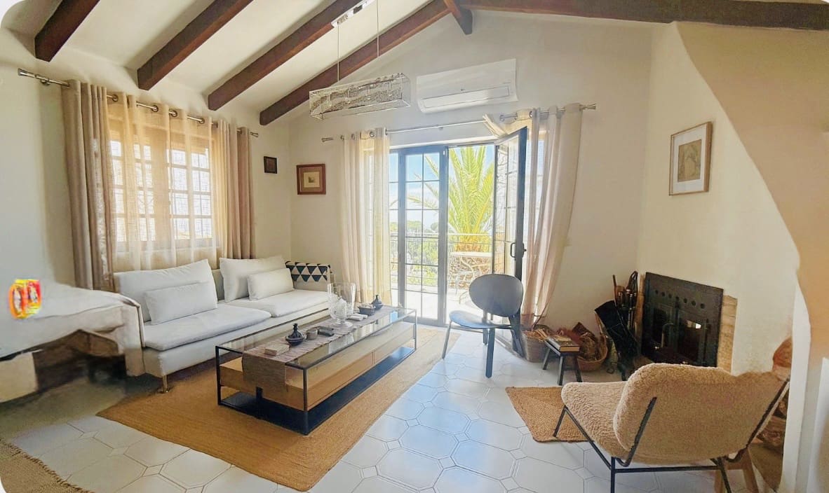 3 sypialnia Willa na sprzedaż w Mijas z basenem garażem - 475 000 € (Ref: 9847797)
