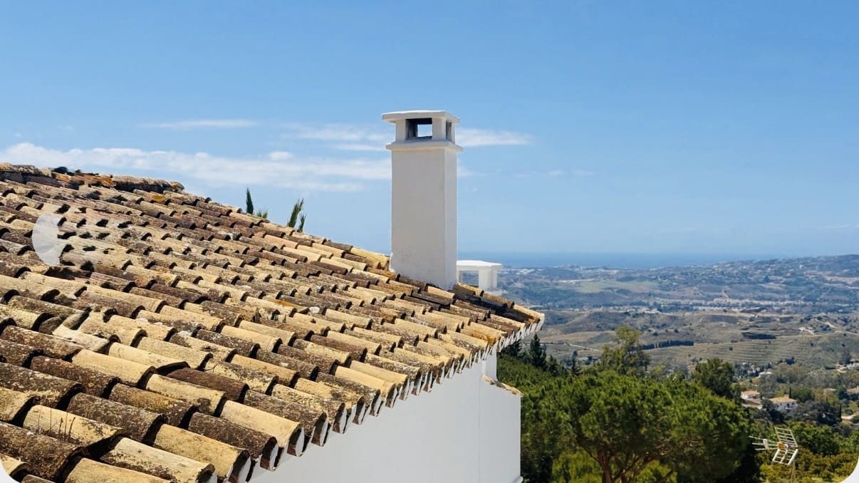 3 sypialnia Willa na sprzedaż w Mijas z basenem garażem - 475 000 € (Ref: 9847797)