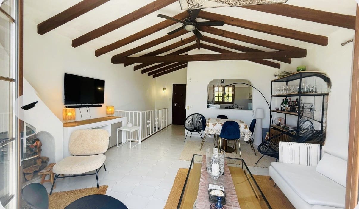 3 sypialnia Willa na sprzedaż w Mijas z basenem garażem - 475 000 € (Ref: 9847797)