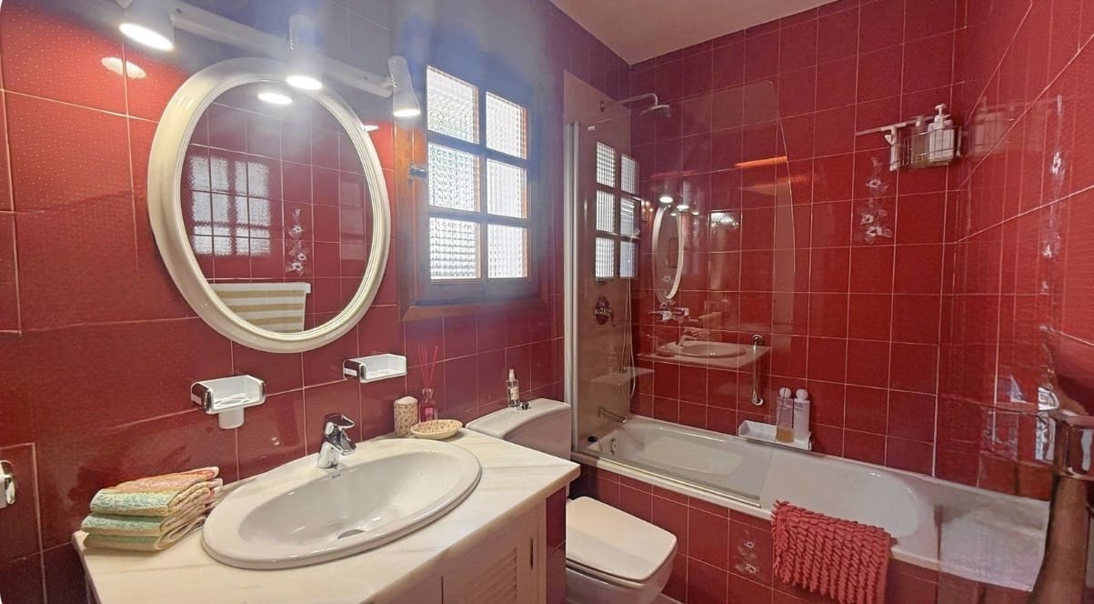 3 sypialnia Willa na sprzedaż w Mijas z basenem garażem - 475 000 € (Ref: 9847797)