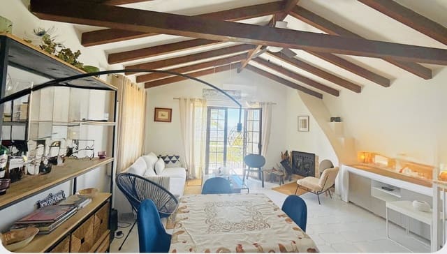 3 soverom Villa til salgs i Mijas med svømmebasseng garasje - € 475 000 (Ref: 9847797)