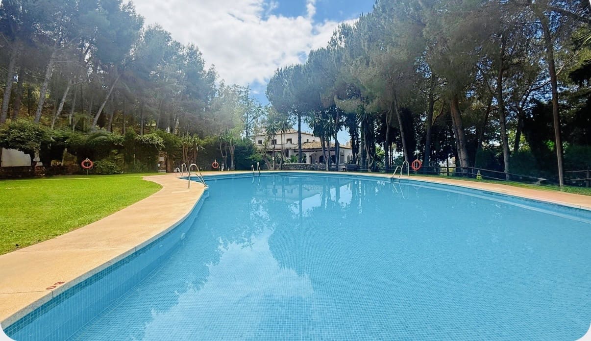 3 sypialnia Willa na sprzedaż w Mijas z basenem garażem - 475 000 € (Ref: 9847797)