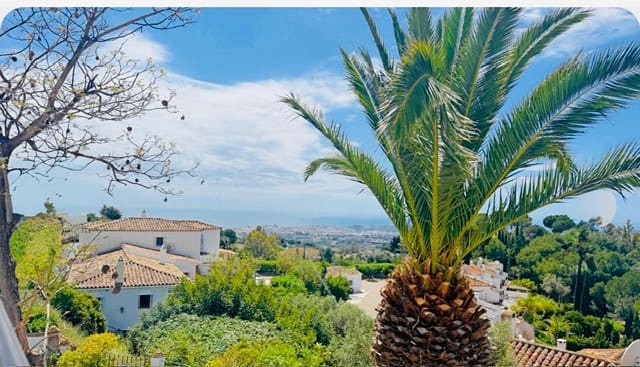 3 sypialnia Willa na sprzedaż w Mijas z basenem garażem - 475 000 € (Ref: 9847797)