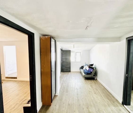 2 soverom Hus til salgs i Antequera med garasje - € 160 000 (Ref: 9858378)