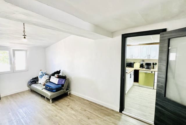 2 soverom Hus til salgs i Antequera med garasje - € 160 000 (Ref: 9858378)