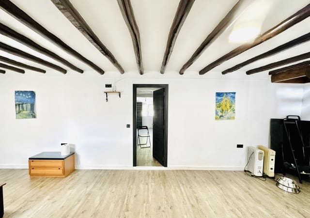2 soverom Hus til salgs i Antequera med garasje - € 160 000 (Ref: 9858378)
