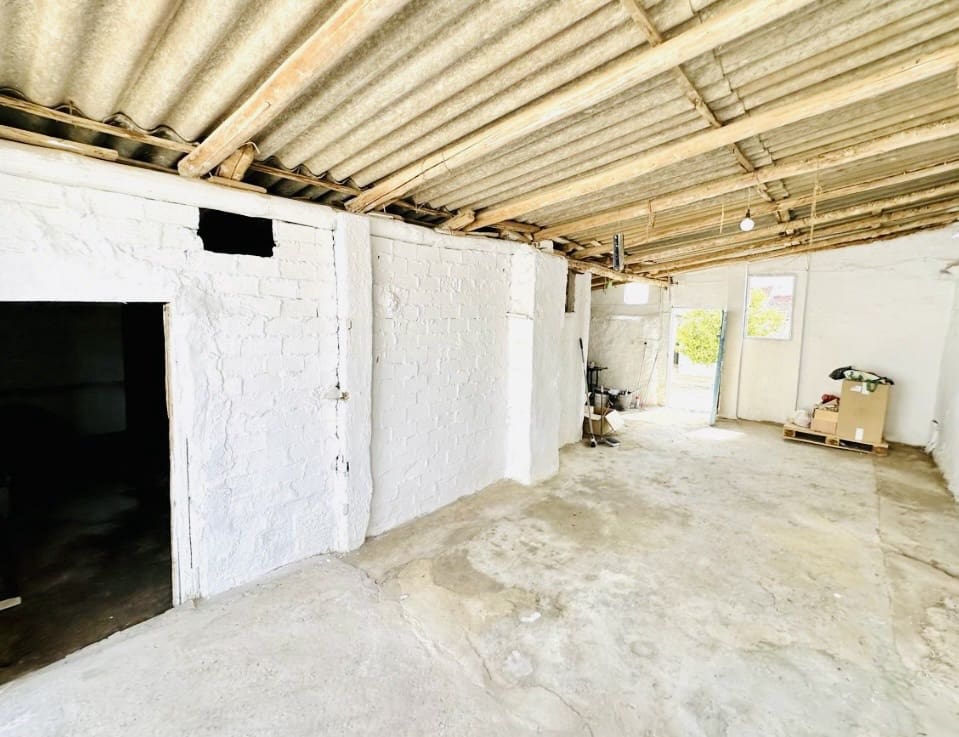 2 bedroom Townhouse for sale in Antequera with garage - € 160,000 (Ref: 9858378)
