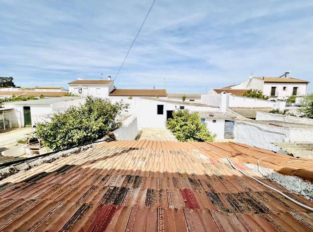 2 bedroom Townhouse for sale in Antequera with garage - € 160,000 (Ref: 9858378)