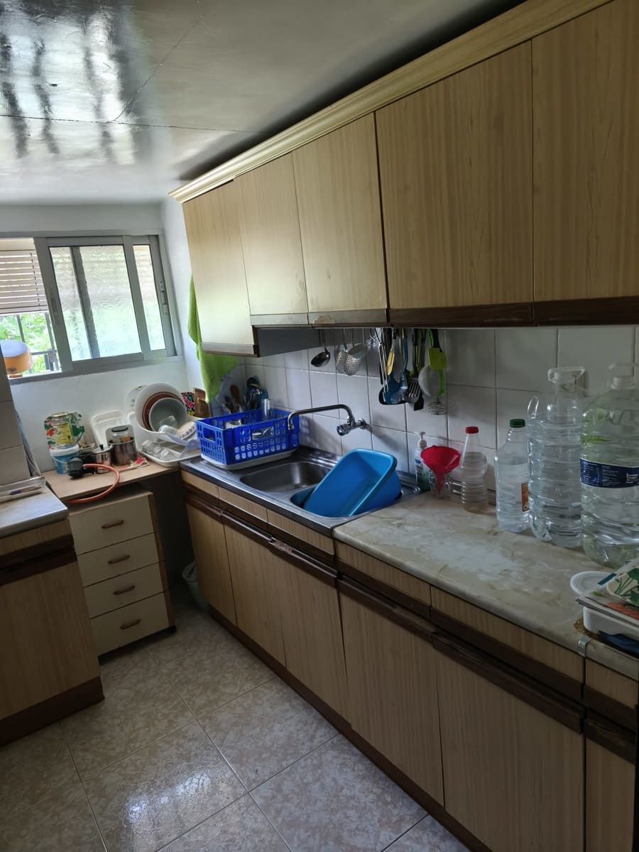 4 bedroom Finca/Country House for sale in Iznajar - € 139,000 (Ref: 9858844)