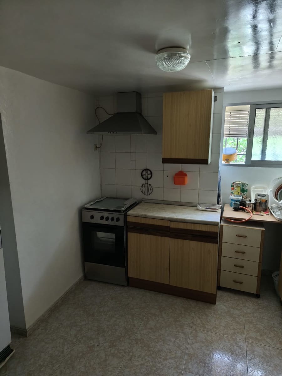 4 bedroom Finca/Country House for sale in Iznajar - € 139,000 (Ref: 9858844)