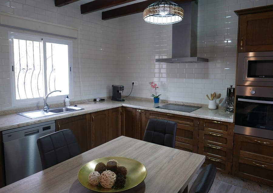 4 bedroom Finca/Country House for sale in El Chorro with pool garage - € 395,000 (Ref: 9858852)