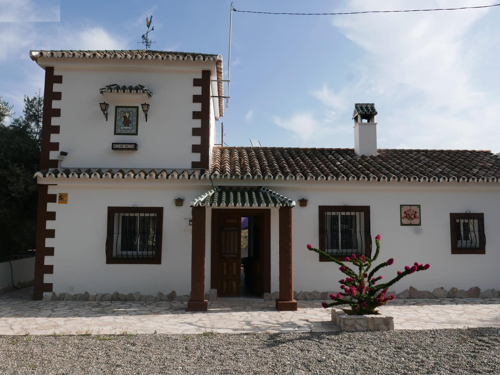 4 bedroom Finca/Country House for sale in El Chorro with pool garage - € 395,000 (Ref: 9858852)