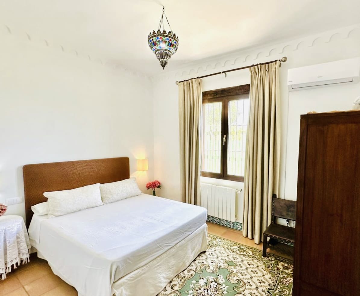 3 Zimmer Villa zu verkaufen in Sierra de Yeguas mit Pool Garage - 350.000 € (Ref: 9858855)
