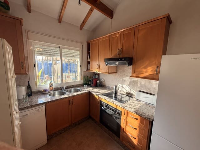 3 camera da letto Villa in vendita in Fuente de Piedra con piscina garage - 165.000 € (Rif: 9863512)