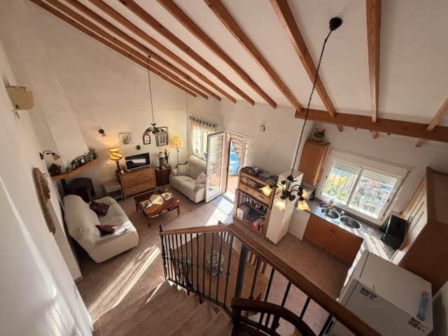 3 camera da letto Villa in vendita in Fuente de Piedra con piscina garage - 165.000 € (Rif: 9863512)