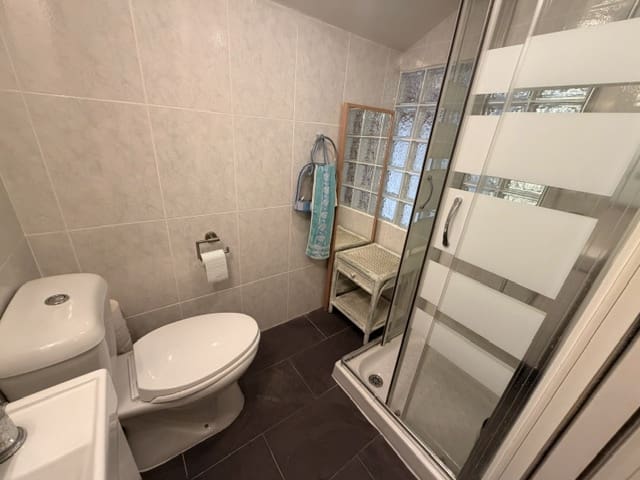 3 camera da letto Villa in vendita in Fuente de Piedra con piscina garage - 165.000 € (Rif: 9863512)