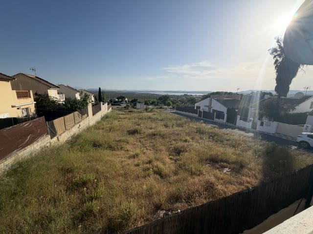 3 camera da letto Villa in vendita in Fuente de Piedra con piscina garage - 165.000 € (Rif: 9863512)
