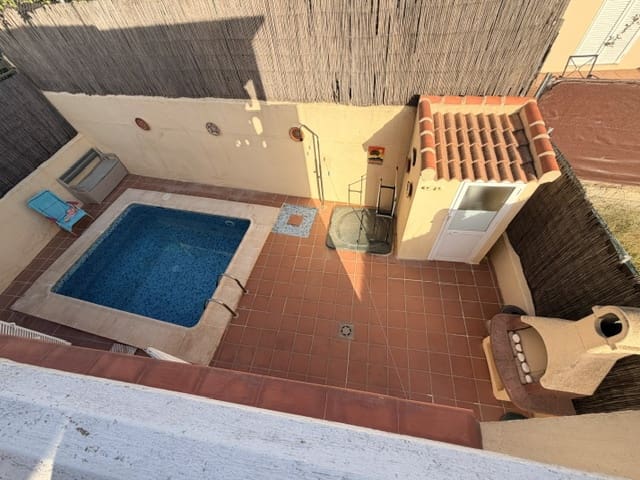 3 camera da letto Villa in vendita in Fuente de Piedra con piscina garage - 165.000 € (Rif: 9863512)