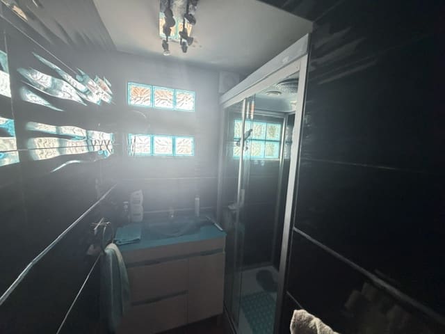 Casa de 3 habitaciones en Fuente de Piedra en venta con piscina garaje - 140.000 € (Ref: 9866224)