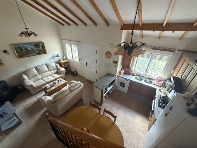3 slaapkamer Villa te koop in Fuente de Piedra met zwembad garage - € 180.000 (Ref: 9872784)
