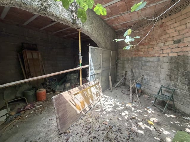Rakentamaton maa myytävänä paikassa Riogordo - 165 000 € (Ref: 9891220)