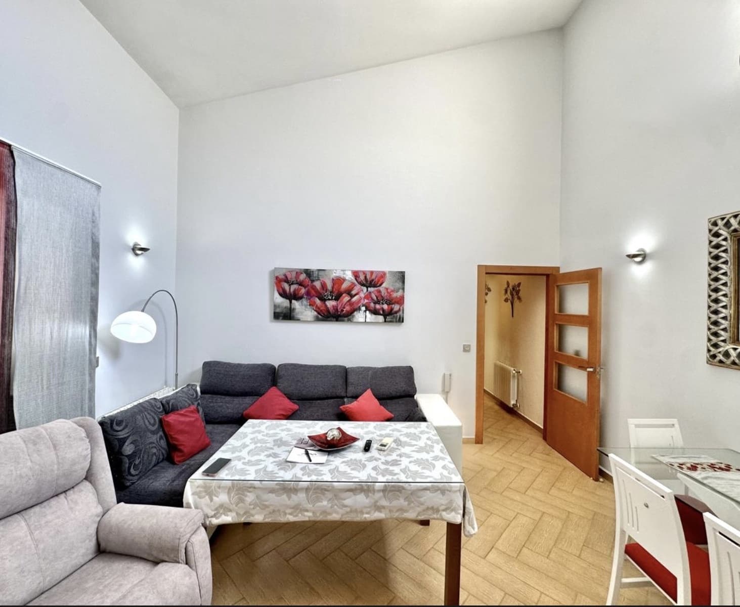 4 bedroom Terraced Villa for sale in Humilladero with garage - € 360,000 (Ref: 9926495)