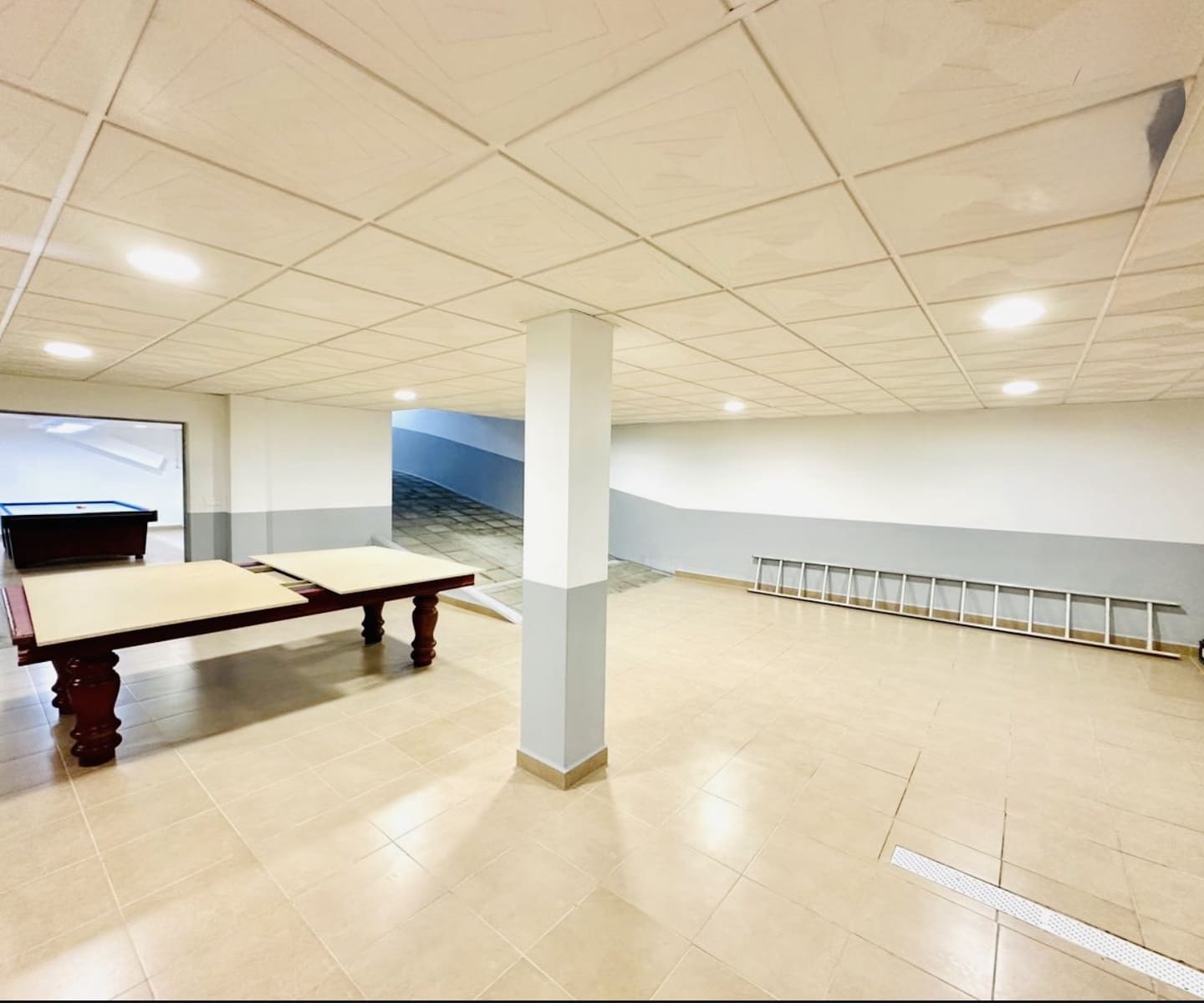 4 bedroom Terraced Villa for sale in Humilladero with garage - € 360,000 (Ref: 9926495)