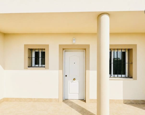 4 quarto Moradia para venda em Fuente de Piedra com piscina garagem - 199 900 € (Ref: 9946816)