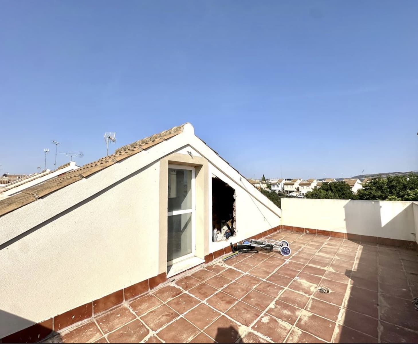 4 soveværelse Villa til salg i Fuente de Piedra med swimmingpool garage - € 199.900 (Ref: 9946816)