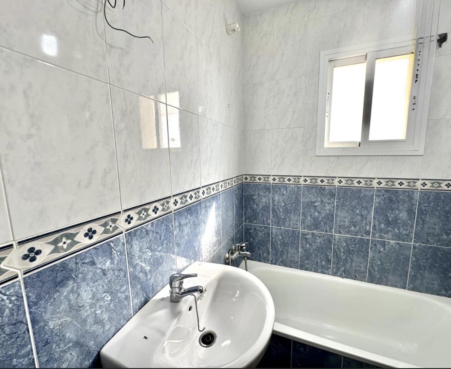 4 soveværelse Villa til salg i Fuente de Piedra med swimmingpool garage - € 199.900 (Ref: 9946816)