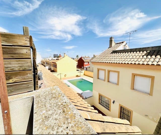 4 quarto Casa em Banda para venda em Fuente de Piedra com piscina - 145 000 € (Ref: 9950096)