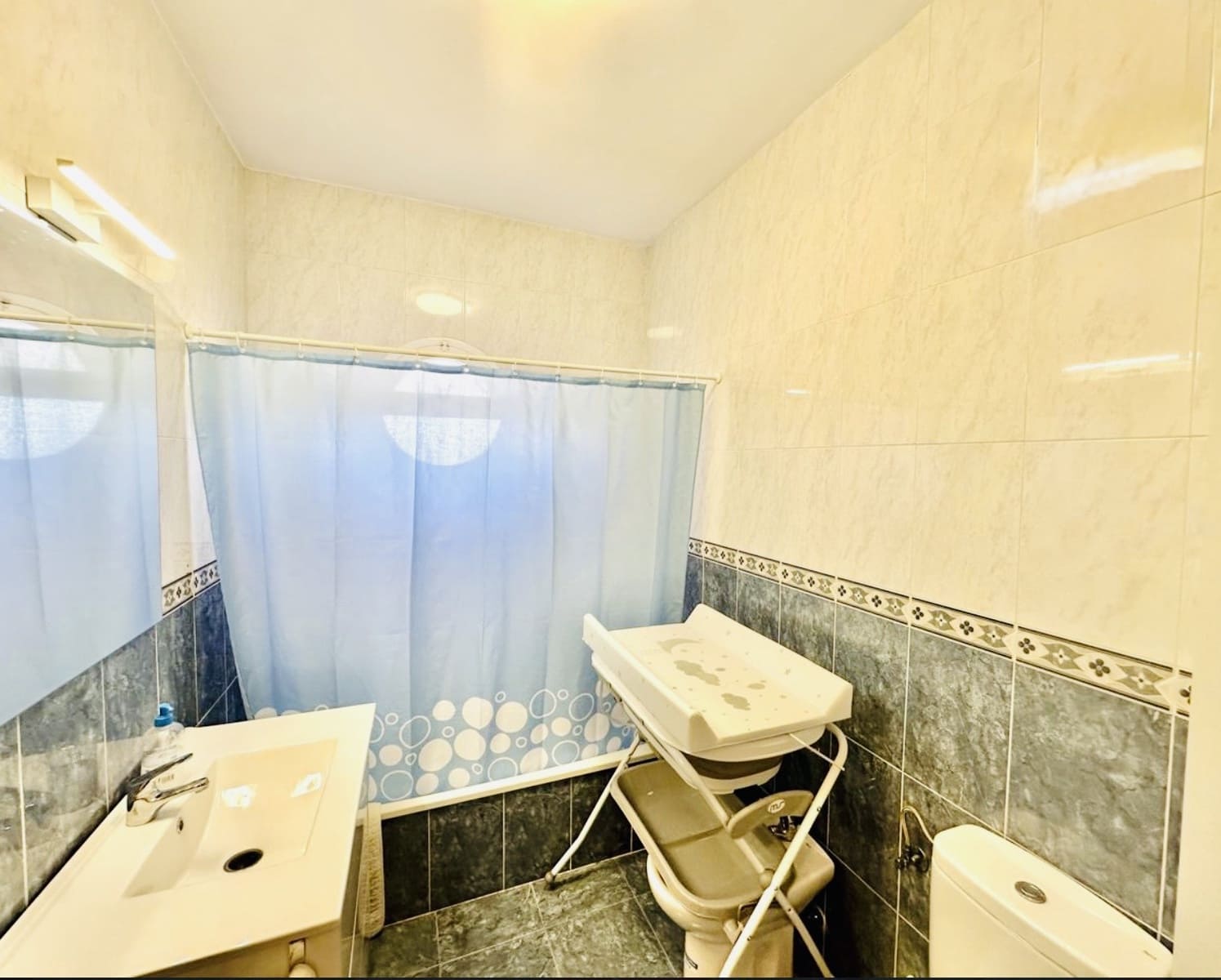 4 quarto Casa em Banda para venda em Fuente de Piedra com piscina - 145 000 € (Ref: 9950096)