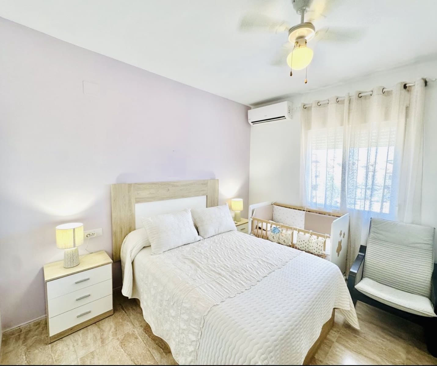 4 quarto Casa em Banda para venda em Fuente de Piedra com piscina - 145 000 € (Ref: 9950096)