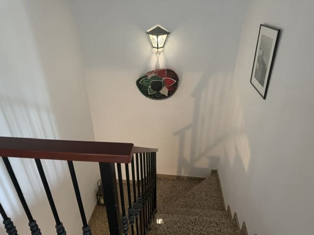 3 soverom Hus til salgs i Fuente de Piedra med svømmebasseng garasje - € 220 000 (Ref: 9973805)