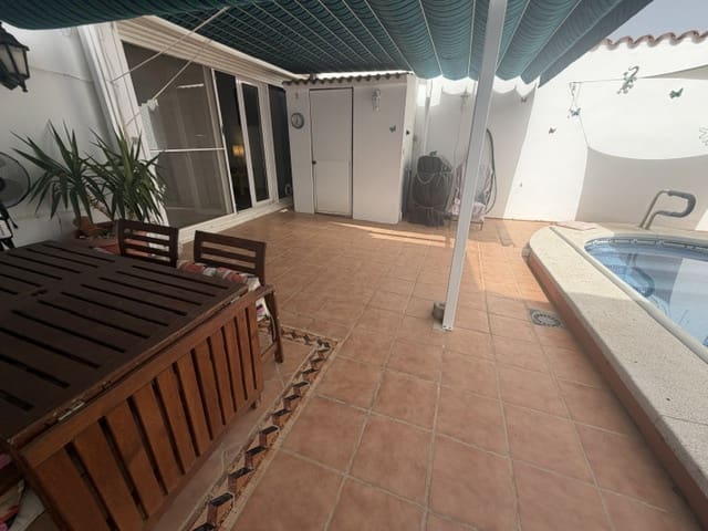 3 soverom Hus til salgs i Fuente de Piedra med svømmebasseng garasje - € 220 000 (Ref: 9973805)