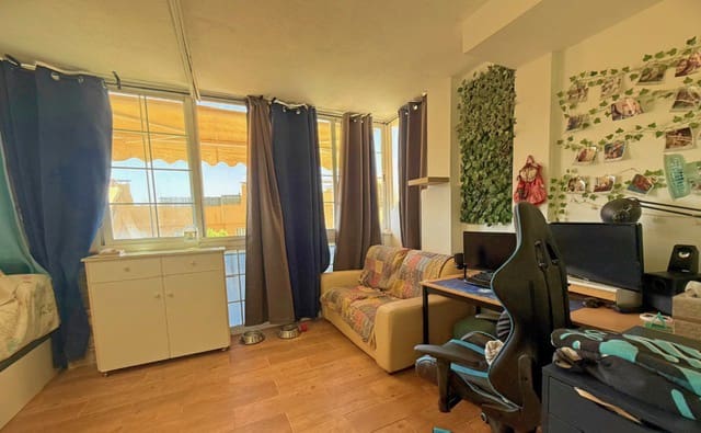 Apartamento de 2 habitaciones en Calahonda en venta con piscina garaje - 220.000 € (Ref: 9981619)
