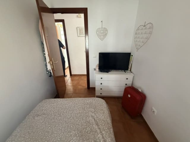 4 slaapkamer Huis te koop in Fuente de Piedra met zwembad - € 155.000 (Ref: 9989390)