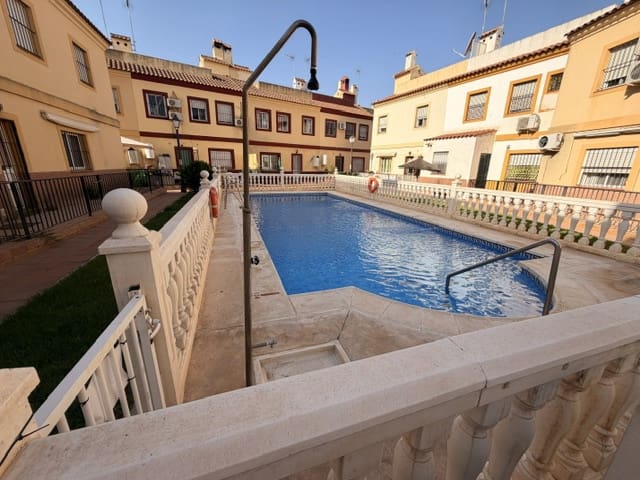 4 slaapkamer Huis te koop in Fuente de Piedra met zwembad - € 155.000 (Ref: 9989390)
